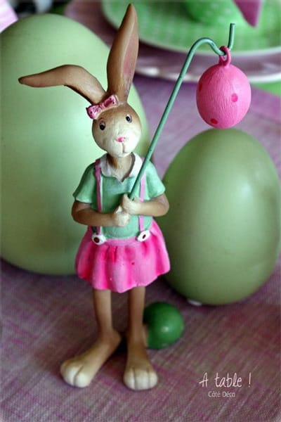 spring decorating easter decorations green pink colors