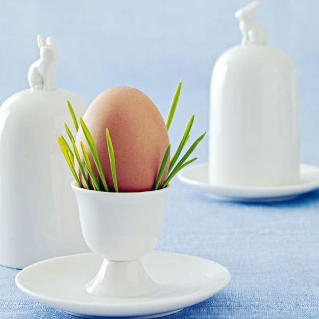 spring holiday table centerpieces