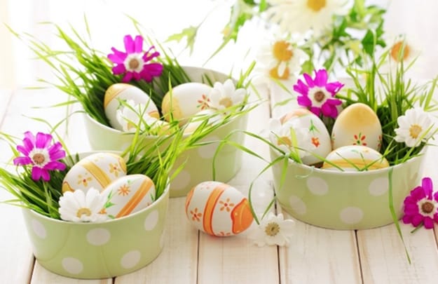 spring holiday table centerpieces
