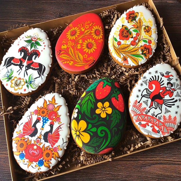 egg shaped cookies vibrant patterns
