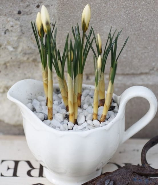 handmade spring holiday decorations