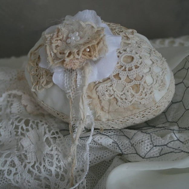 romantic easter egg decorating crochet lace