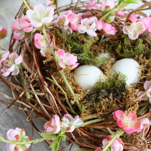 handmade spring holiday decorations