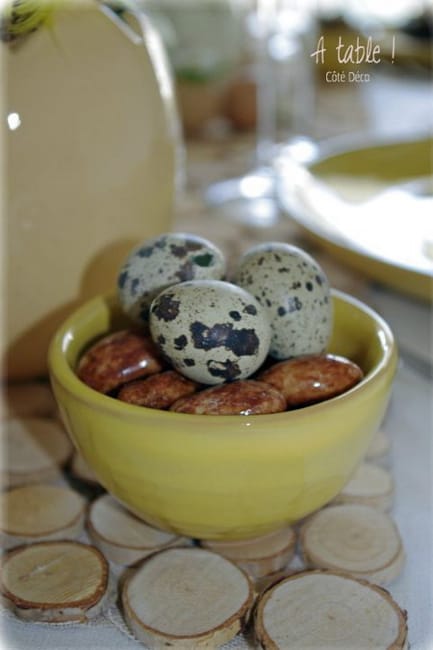 creative bright spring holiday table decorating